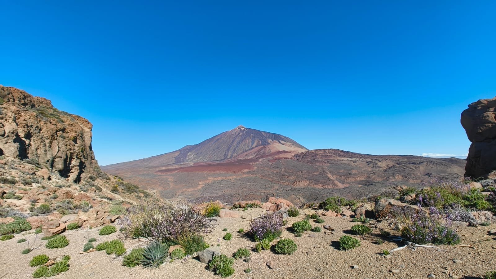 El Teide entre riscos volcánicos, Tenerife