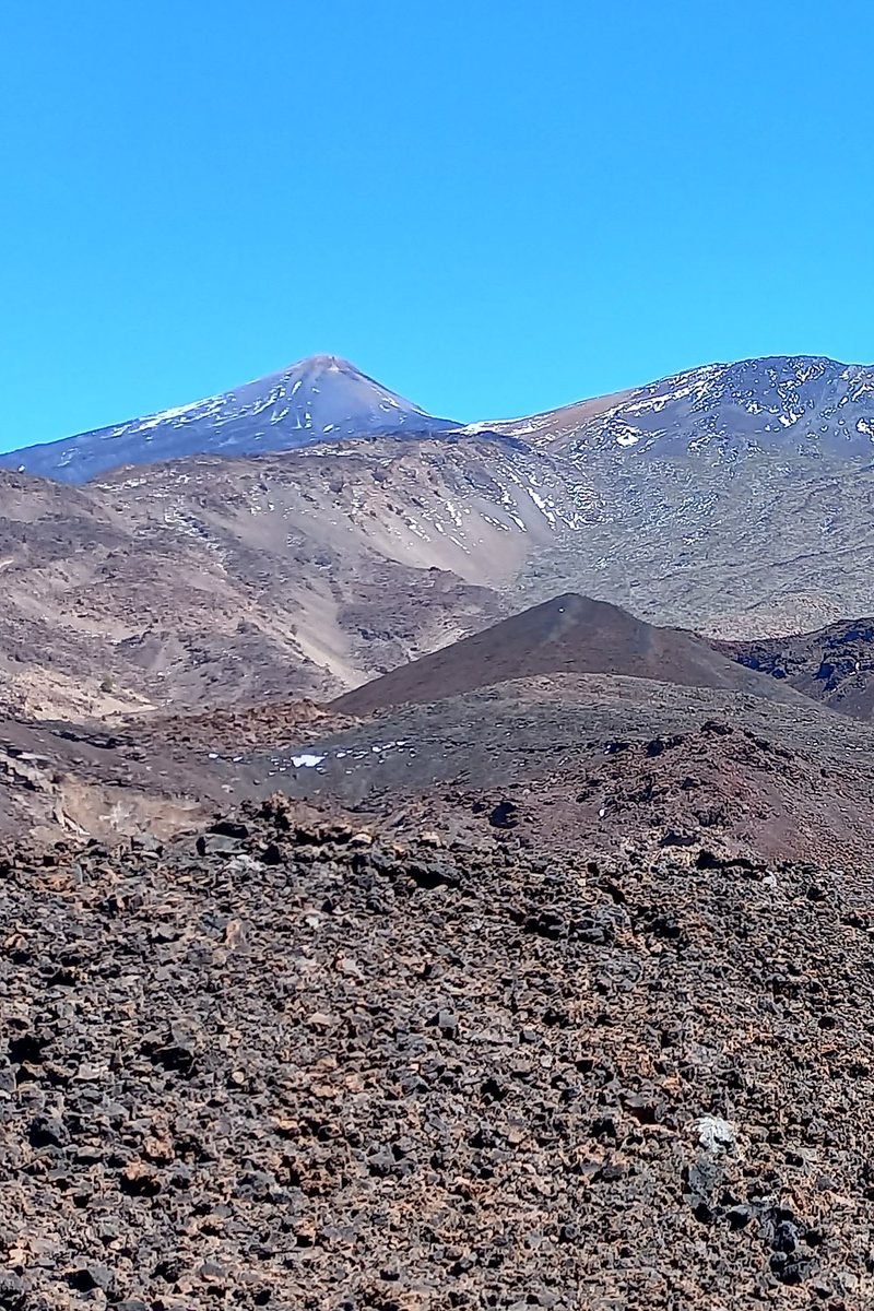 Inicio El Teide y Pico Viejo desde un sendero volcánico, a menos de una hora de Casa La Aldaba